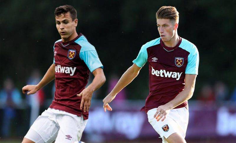 冰雪旅游发 冰雪旅游发